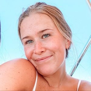 Meet your Posher, Ellie